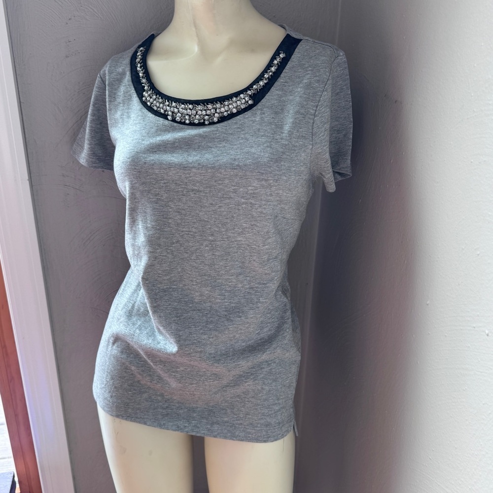 Banana republic jeweled collar gray short sleeve blouse size small NWT